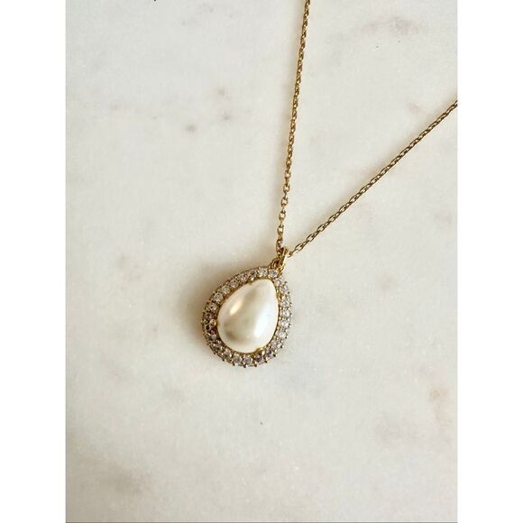 Kate Spade teardrop pearl necklace - Picture 1 of 6